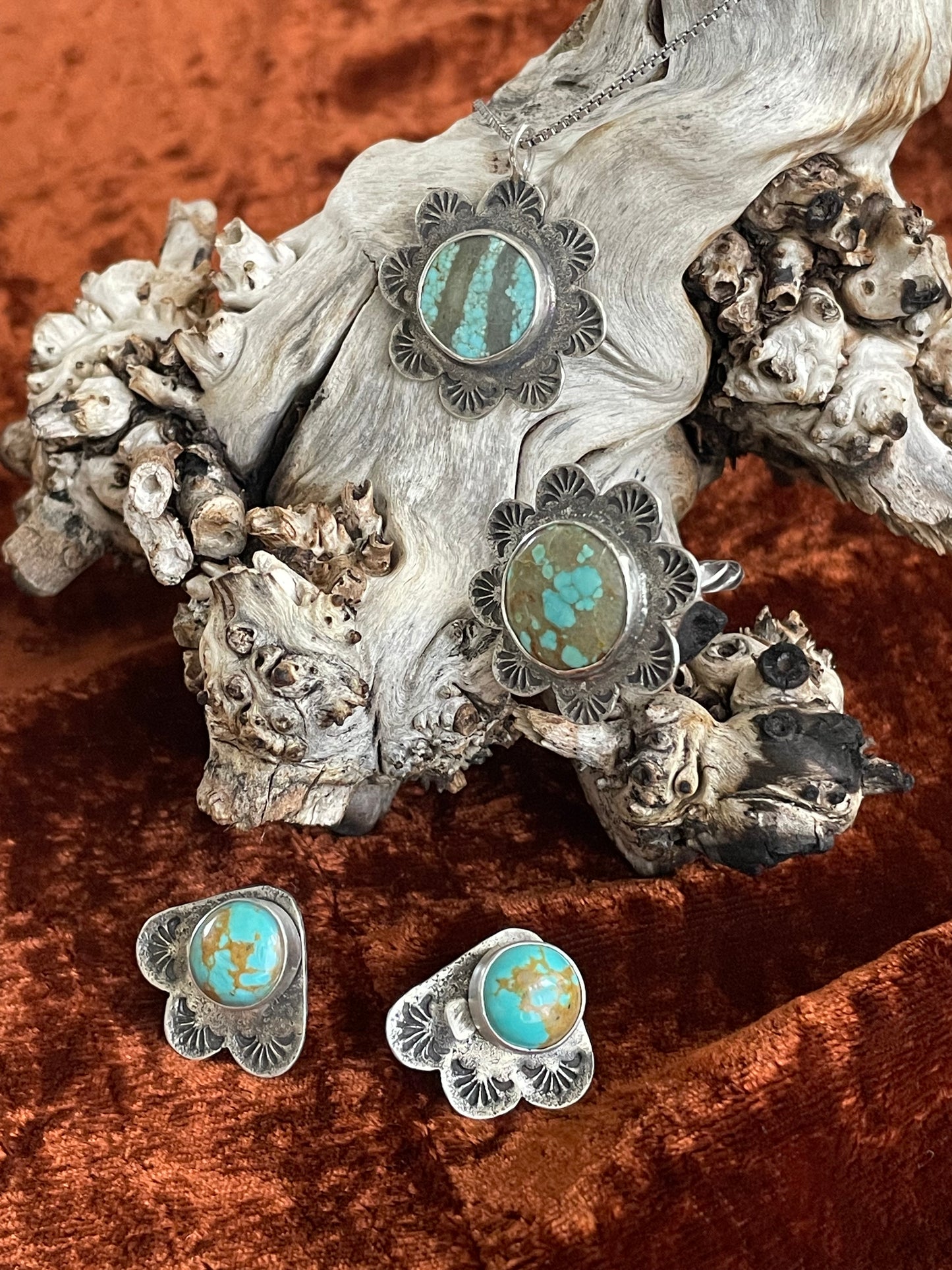 Turquoise pendant, ring and earrings set